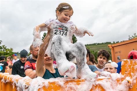 Rund 400 Kinder Und Knapp 900 Erwachsene Machen Am Sonntag 06 08 23 Am