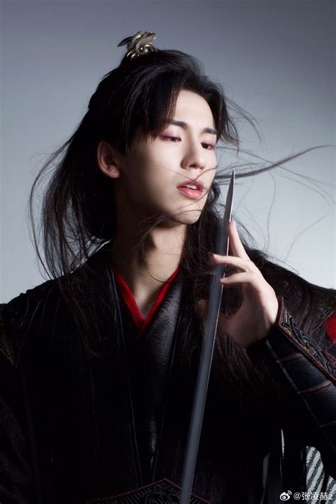 Zhang Ling He 🤩 In Black 🖤 : r/CDrama 