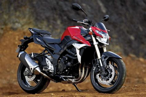 Suzuki Gsr Probamos La Streetfighter Que Te Enganchar