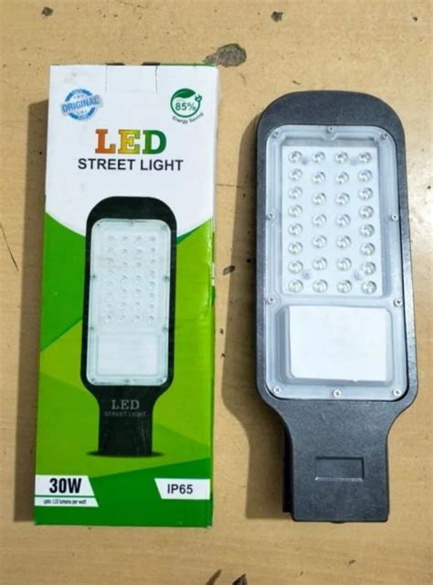 Warm White Watt Led Street Light At Best Price In Nandurbar Id