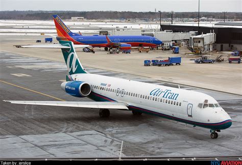 Nycaviation Airtran Airways Boeing N At At Bwi Kbwi