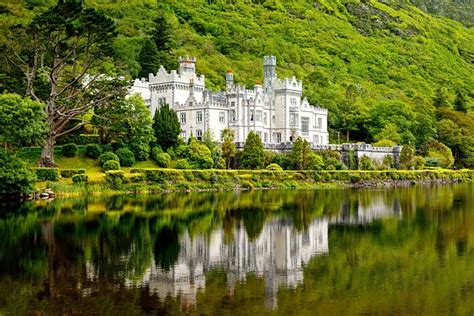 Le TOP 7 des Châteaux à Visiter en Irlande Guide Complet