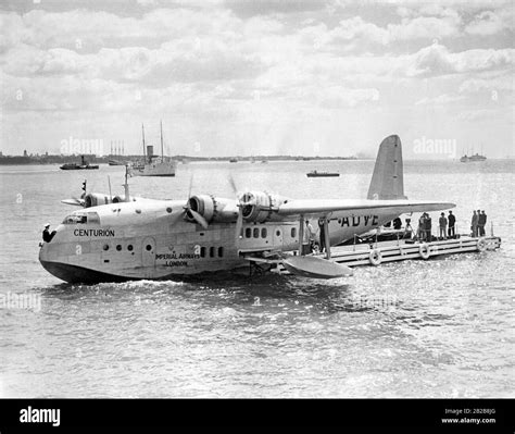 Short Empire Flying Boat Hi Res Stock Photography And Images Alamy