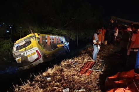 Jalur Maut Yang Terkenal Angker Di Pulau Jawa Pasti Pernah Lewat