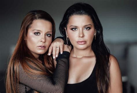 Maiara E Maraisa Peladas