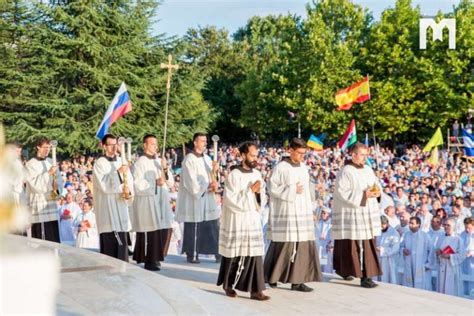 Cardenal Omella Inaugurar El Mladifest En Medjugorje