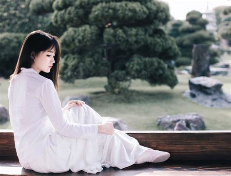 V P Kh Ng T V T C A Hot Girl Tr S A Vi T