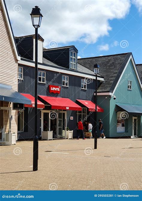 Levi Store Front, Sign and Awnings at the Factory Outlets at Gretna