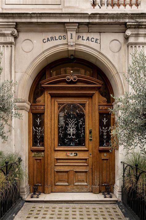 flat for sale in Carlos Place, Mayfair, London, W1K - WER012266050