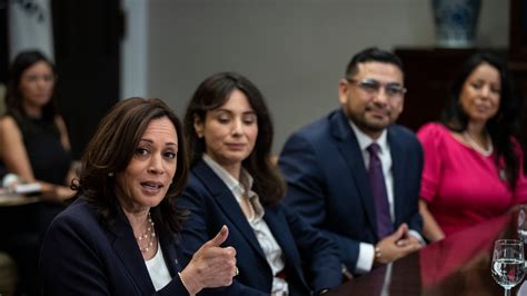 Vp Kamala Harris Praises Tx Dems Walkout To Block Gop Voting