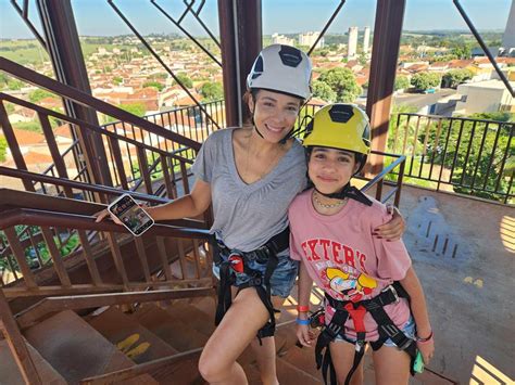 Hot Beach Ol Mpia Inaugura A Tir Do Parafuso Uma Tirolesa De Metros Empresarial