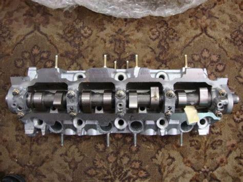 Головка блока цилиндров в сборе