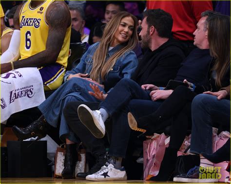 Jennifer Lopez And Ben Affleck Sit Court Side At Lakers Game Photo 4675199 Ben Affleck