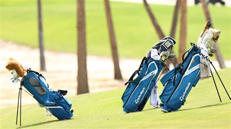 Here Are The Best Lightweight Golf Bags Perfect For Walking The Course