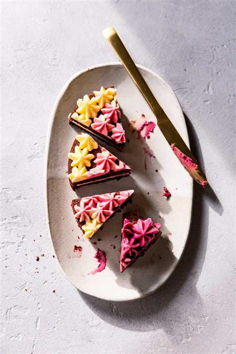 red velvet gluten free cake 9