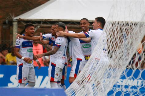 Uberlândia x Betim Futebol horário onde assistir e prováveis