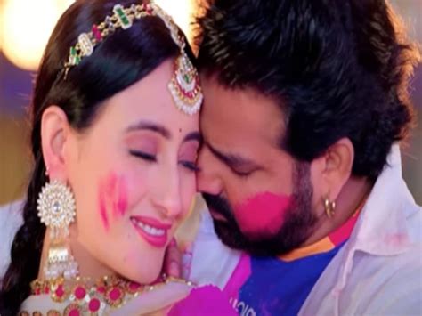 Pawan Singh New Bhojpuri Holi Song Rang Thope Thop Released होली से पहले पवन सिंह का धमाकेदार