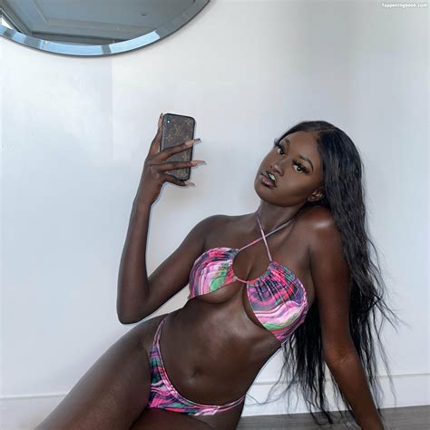 Anyang Deng Anyangdeng Nude Onlyfans Leaks The Fappening Photo