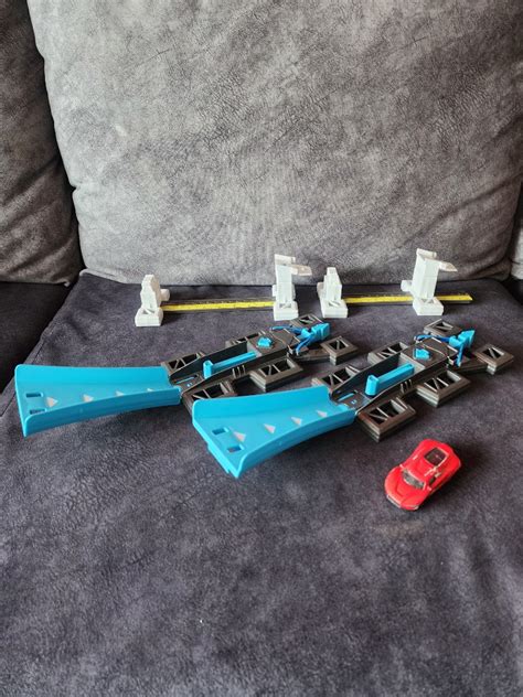 Hot Wheels Launcher With One Free Car Hobbies Toys Toys Games On Carousell