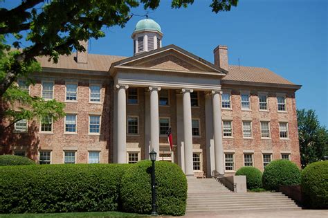 How To Prepare Your Best Application For The Competitive Early Action University Of North Carolina Chapel Hill Admission Cycle 13