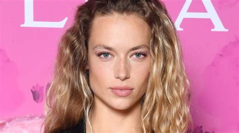 Hannah Ferguson Sizzles In Tiny Black Cut Out Bikini On Instagram Si Lifestyle