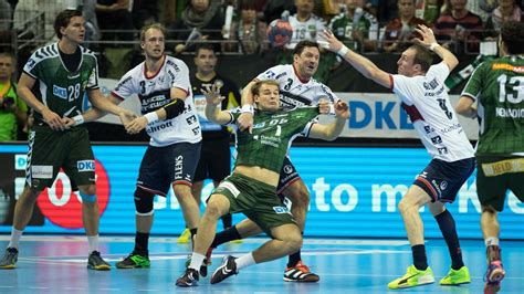 Handball Bundesliga Füchse Berlin verlieren 26 30 gegen Flensburg