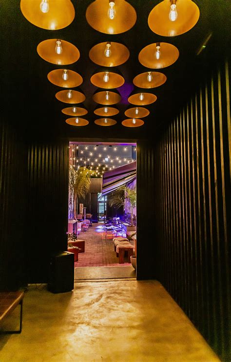 De gira por Chacarita: 3 bares para redescubrir un barrio trendy con