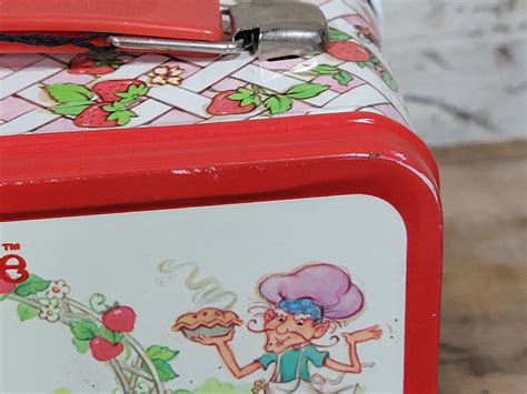 Vintage 1981 NOS Strawberry Shortcake Aladdin Lunchbox Original Tags