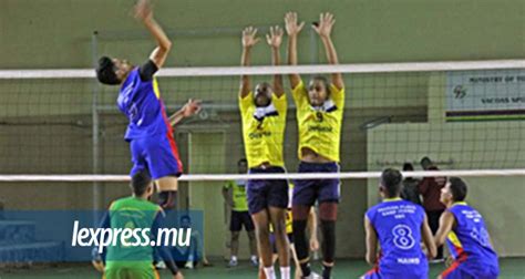 Volley Ball Championnats De Première Division Faucon Flacq Camp