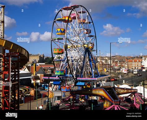 Scarborough North Yorkshire Uk September The Luna Park Funfair At The