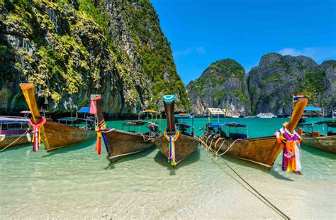 60 Sharks Are Guarding Thailand's Famous "Maya Beach" From Tourists...