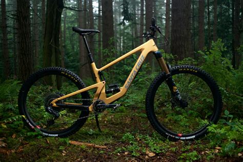 Bike Review Santa Cruz Bronson X01 AXS Carbon CC MX Freehub Magazine