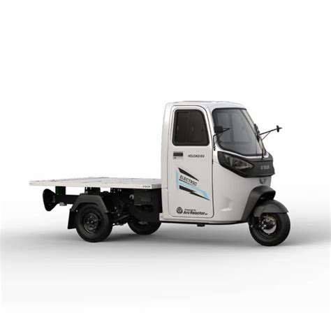 Euler HiLoad EV Electric Cargo Three Wheeler Flat Bed Commercial