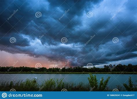 Arcus cloud phenomenon stock image. Image of summer - 168629241