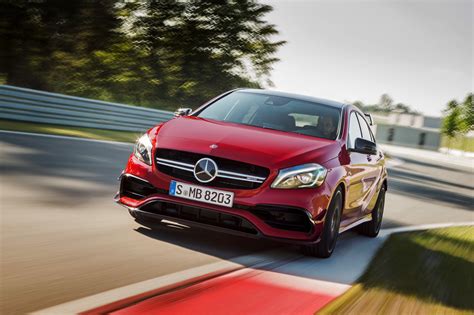 Mercedes Benz A45 Amg Facelift Announced Now With 280 Kw