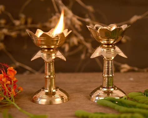 Set Of 2 Pure Brass Diya For Puja Temaple Decoration Lotus Shape