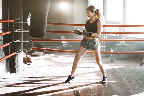 5 Impressive Benefits Of Boxing And Combat Training