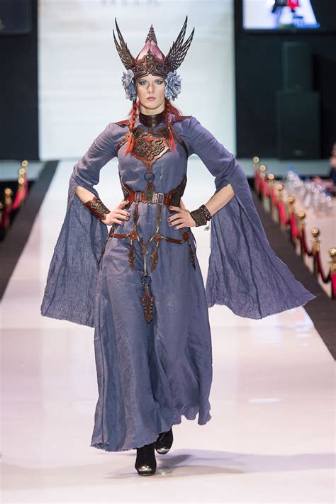 Современная русская мода | Этнические наряды, Наряды, Русская мода