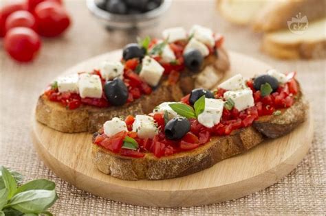 Ricetta Bruschetta Caprese La Ricetta Di Giallozafferano