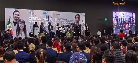 Entrega UTM 332 títulos a jóvenes como Técnicos Superiores