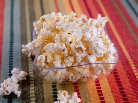 Cheesy Chili Popcorn Recipe