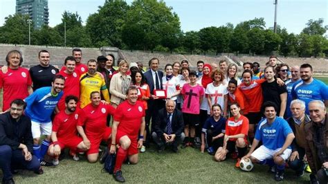 Sport E Integrazione I Black Panthers Vincono Torneo Di Calcio