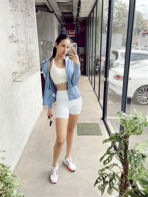 Potret Gaya Sporty Anya Geraldine Jajal Ragam Jenis Olahraga Tenis