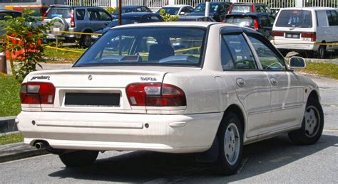 Proton Wira (400 Series) 1993 - 2009 Liftback :: OUTSTANDING CARS