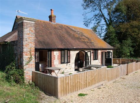 Luxury Isle of Wight Holiday Cottages - Unique Holiday Cottages