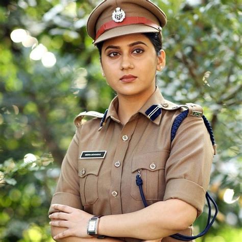 Indian Army Girls Pics Female Cop Female Soldier Police Uniforms