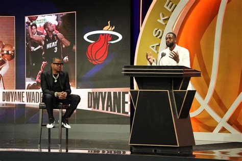 Dwyane Wade Sings Praises Of Sixers Legend Allen Iverson During Hall Of