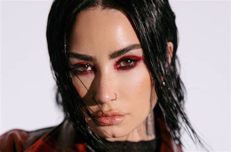 Demi Lovato Bil