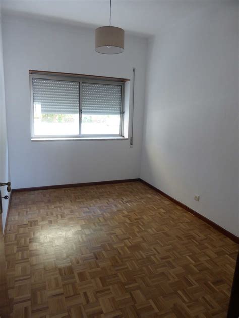 Arrenda Se Apartamento T Santo Ant Nio Dos Olivais Olx Portugal