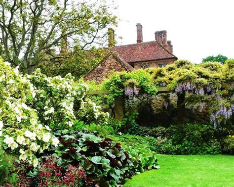 Barrington Court Gardens, near Ilminster, opening times - Great British ...